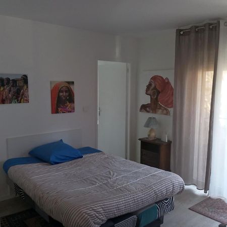 T2 idéal étudiant + pro + parking protégé sous-sol Thouaré-sur-Loire Extérieur photo