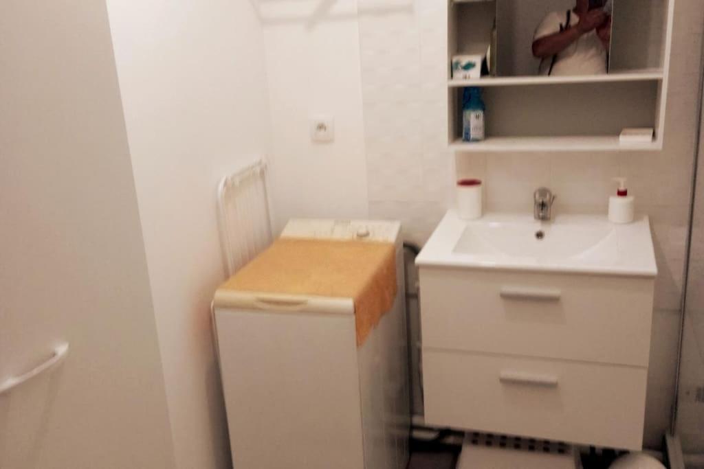 T2 idéal étudiant + pro + parking protégé sous-sol Thouaré-sur-Loire Extérieur photo
